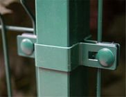 50mm سوراخ سبز رنگ PVC پوشش داده شده سیم نرده نگه داشتن گرفتن ساده